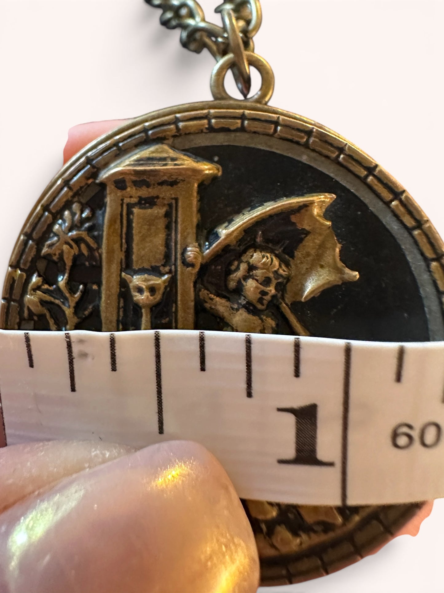 "Cupid at the Fountain" Victorian Era - Italian Story button necklace