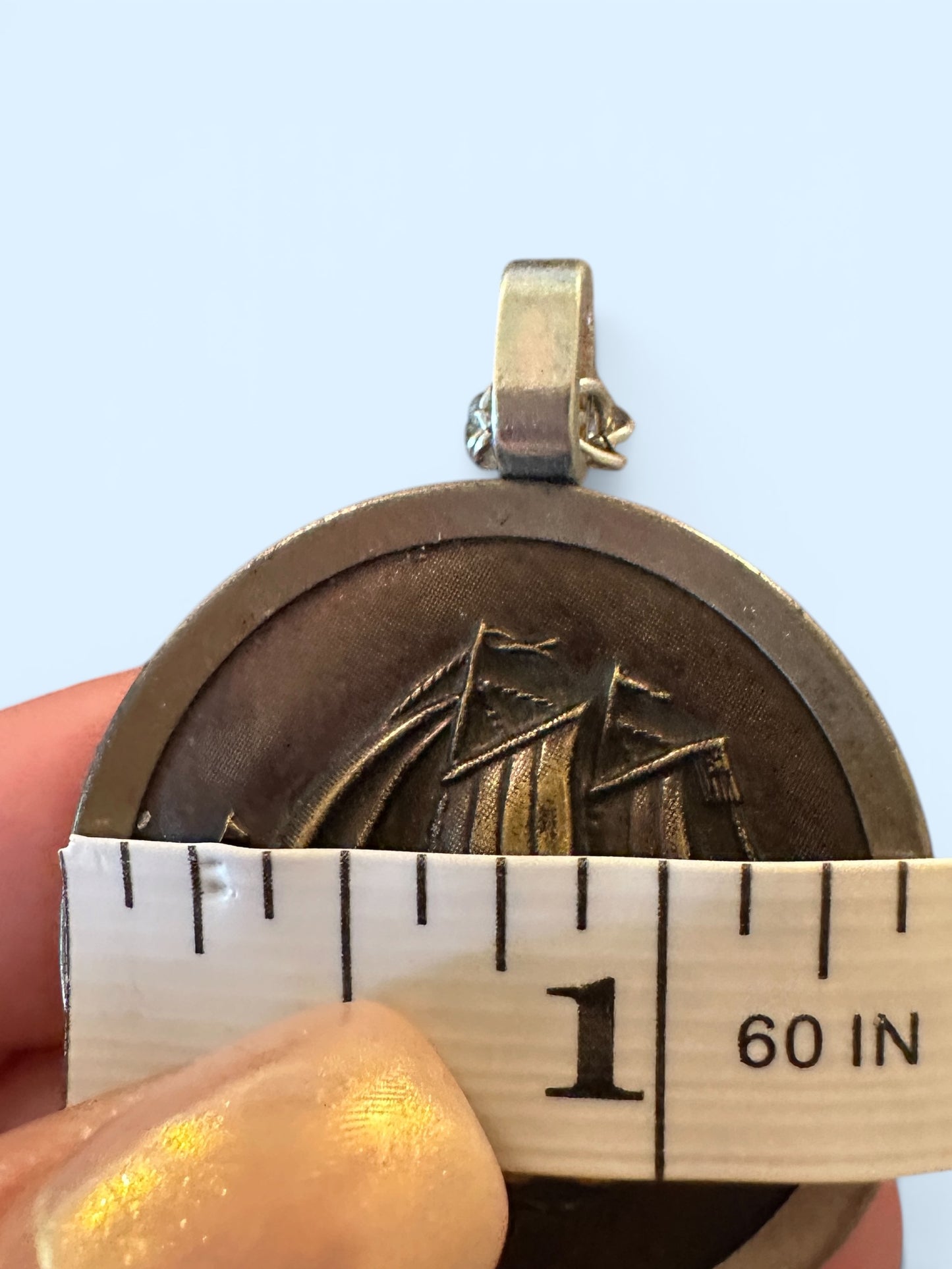 "On the Sea" Victorian Era - button necklace