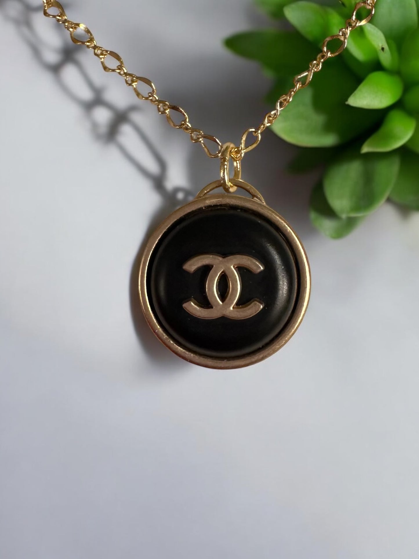 Luxury Designer Black Chanel Button Necklace with Gold Filled Chain