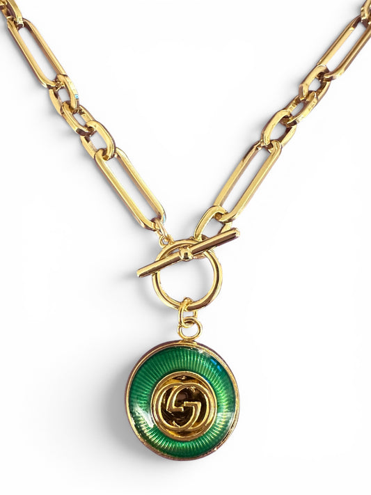 Gucci Bee Luxury Designer Button Necklace Green and Gold w Gold Filled Chain.