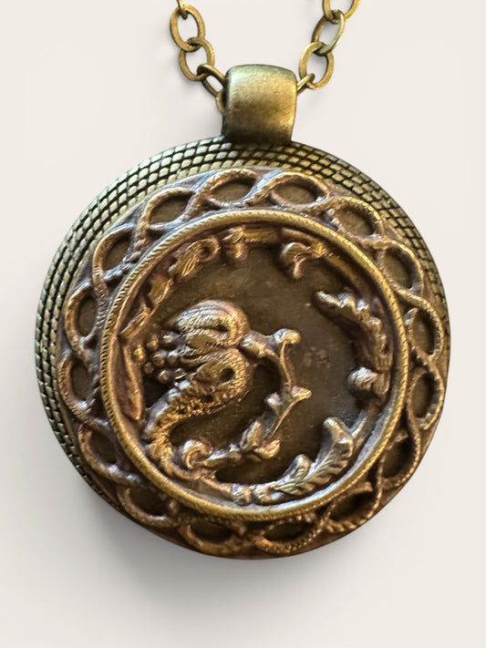 "The Garden" Floral Picture Button Necklace - Victorian Era
