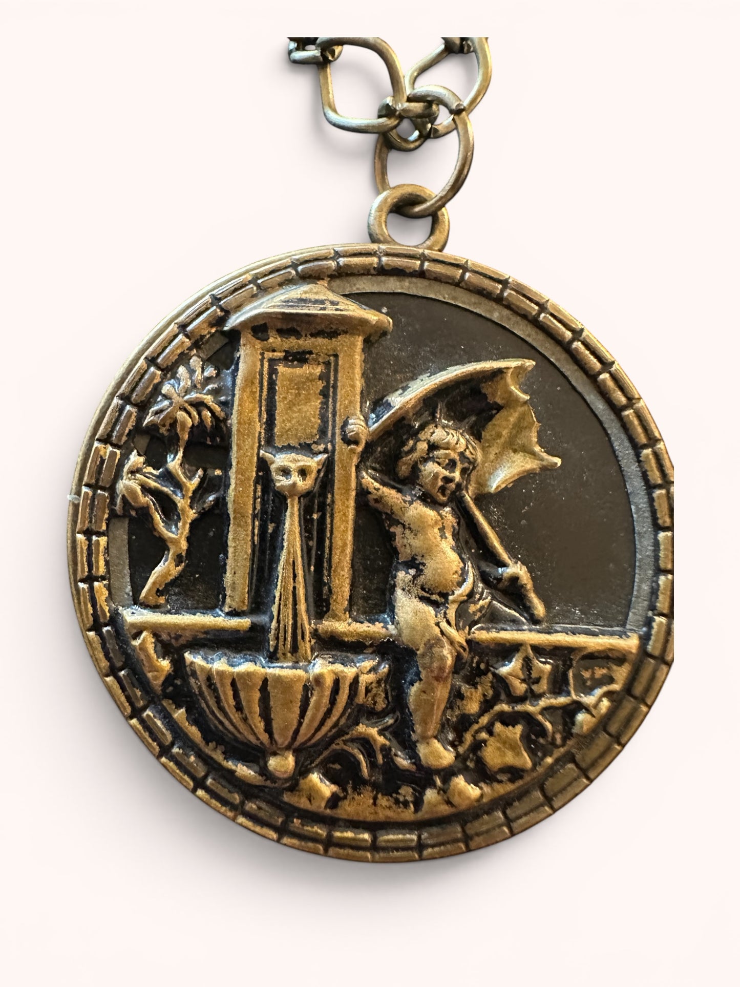 "Cupid at the Fountain" Victorian Era - Italian Story button necklace