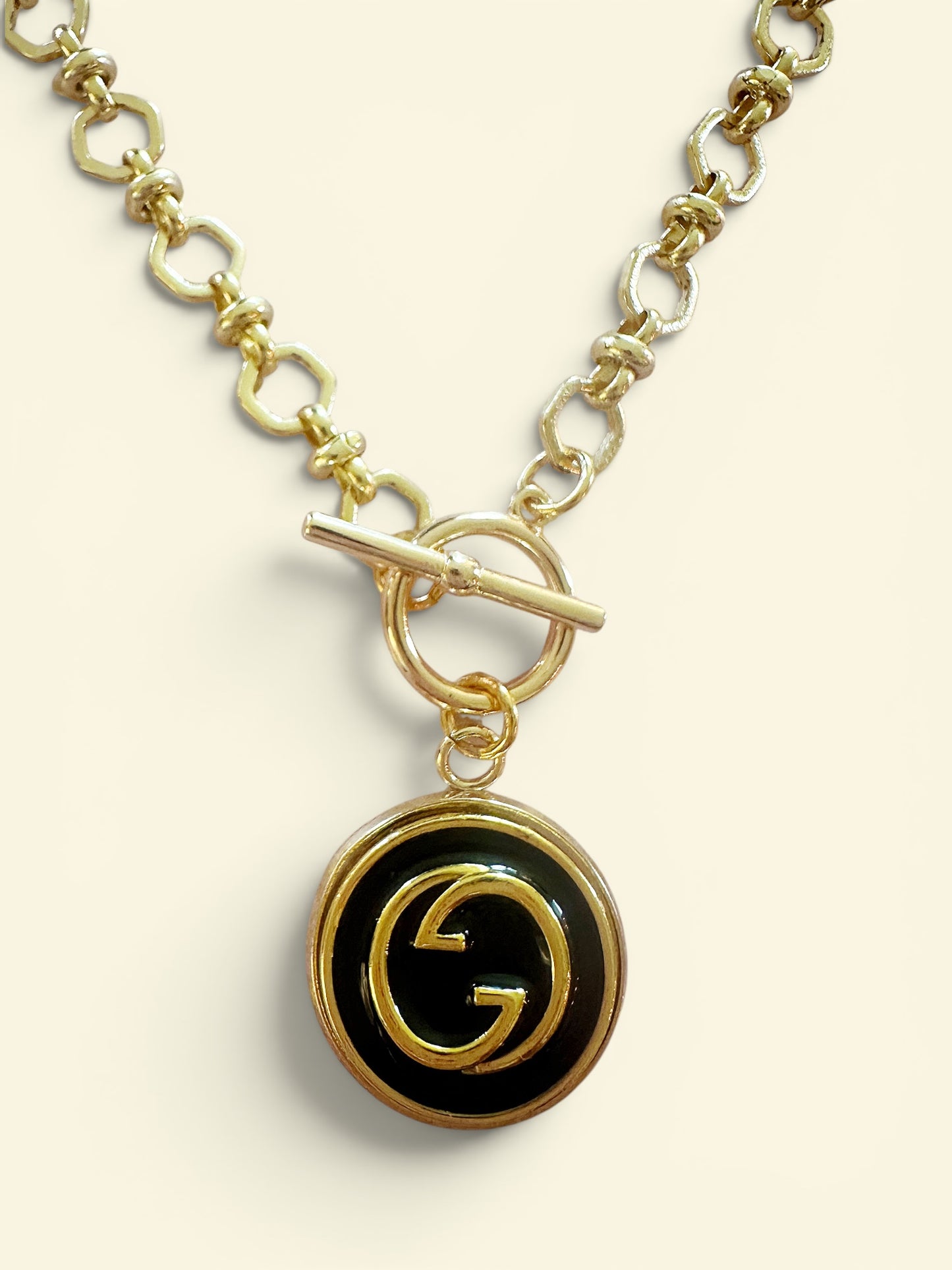 Gucci Black Button Necklace