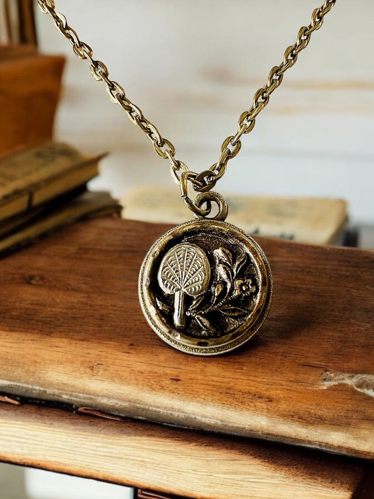 Victorian Era - Perfume Button Necklace, Nature Illustration