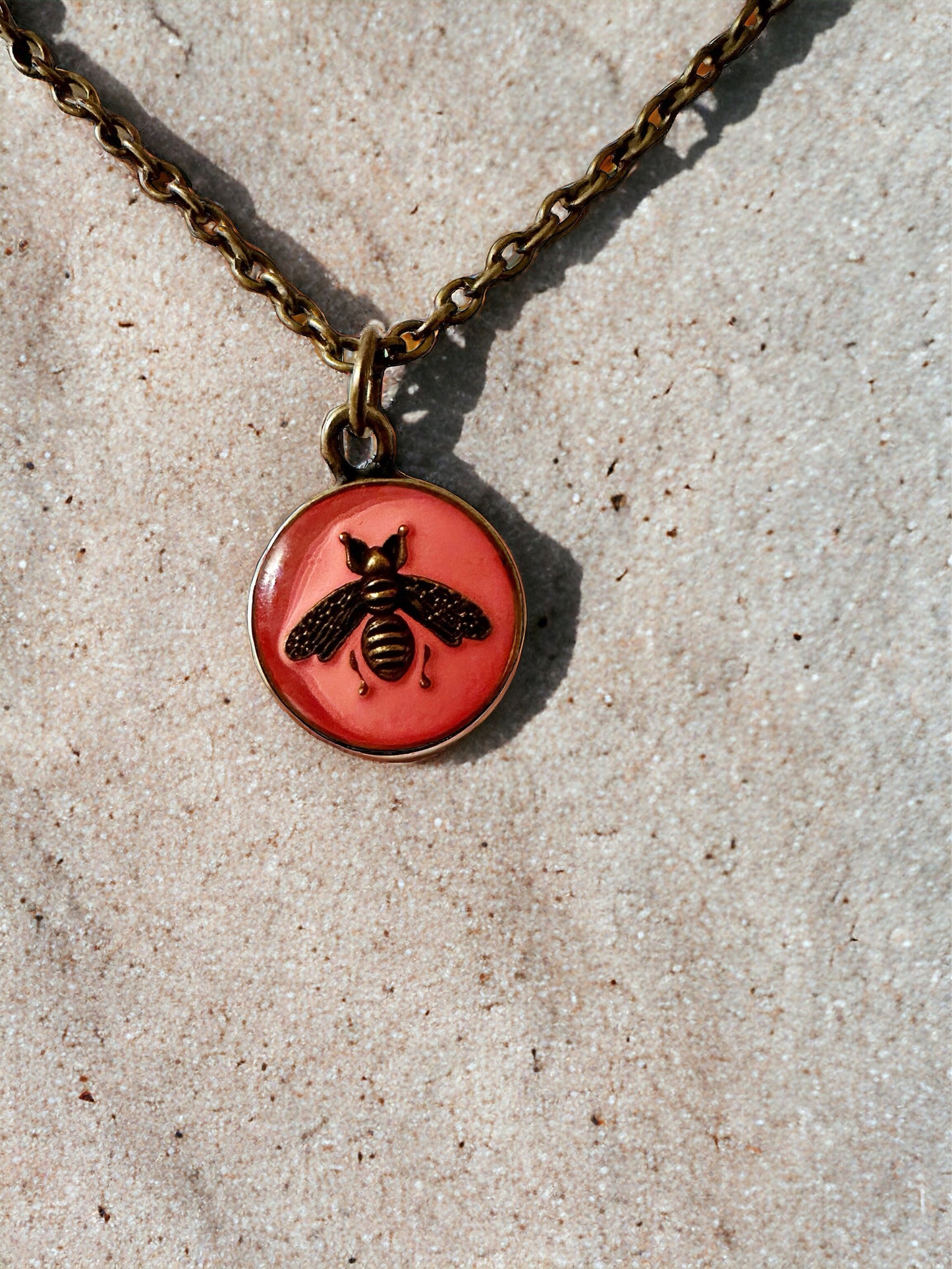 Mini Bee Gucci Bee Button Necklace MULTIPLE COLORS